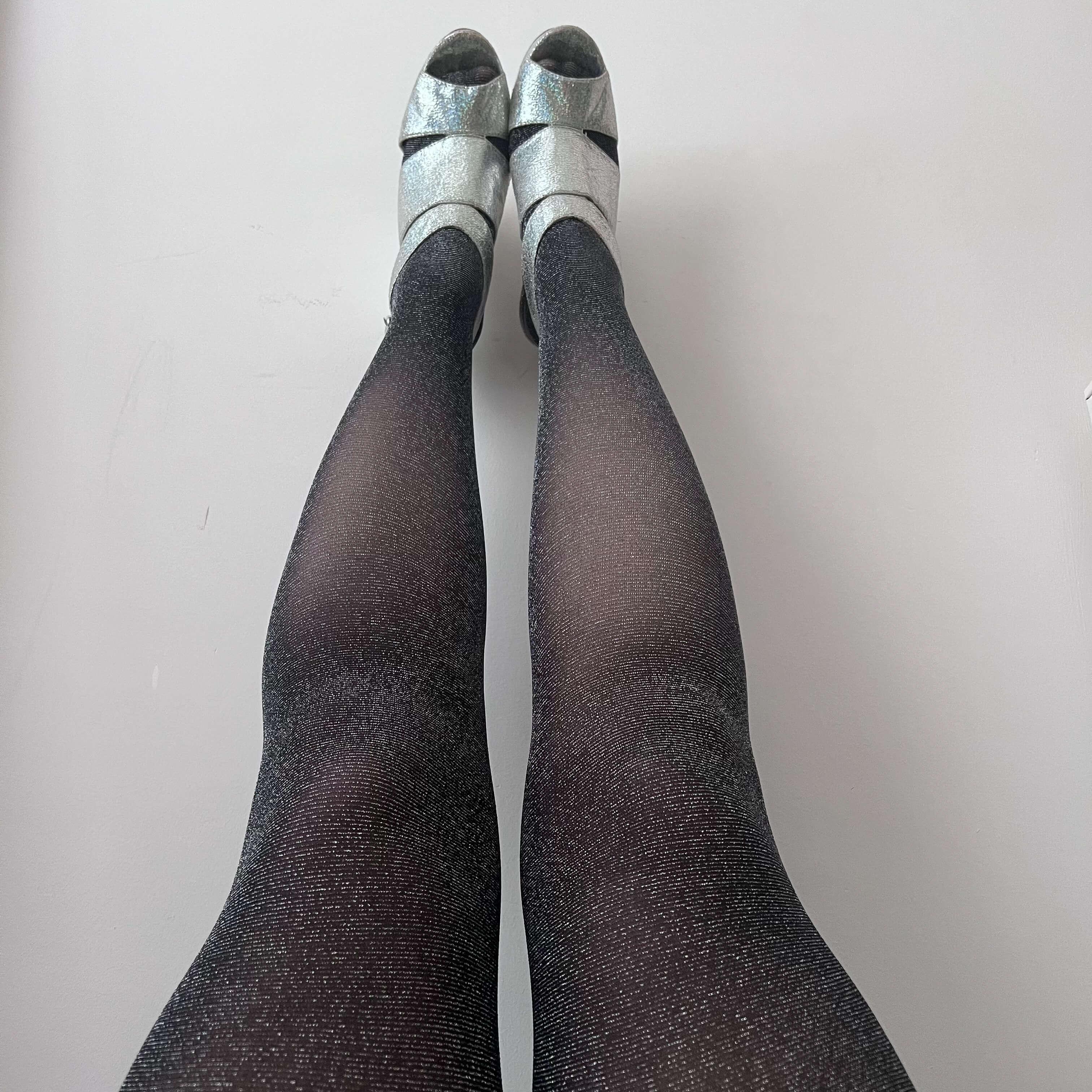 Lux - Licorice 5 Lux - Licorice