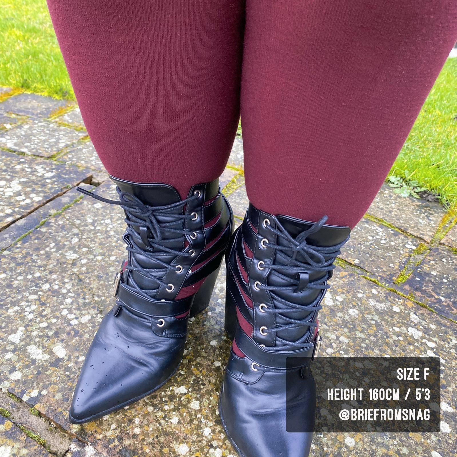Merino Wool Tights - Red Velvet Cake 17 Merino Wool Tights - Red Velvet Cake