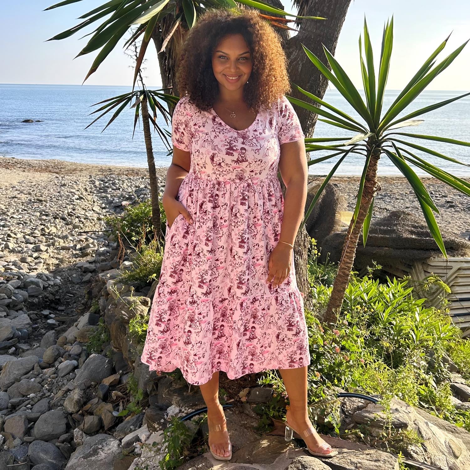 Tiered Dress - Passion au Jardin - L'Amour Rose 5 Tiered Dress - Passion au Jardin - L'Amour Rose