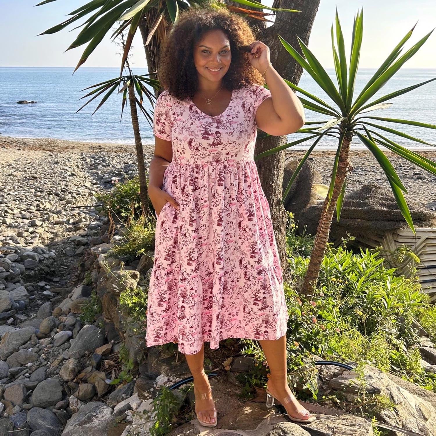 Tiered Dress - Passion au Jardin - L'Amour Rose 8 Tiered Dress - Passion au Jardin - L'Amour Rose