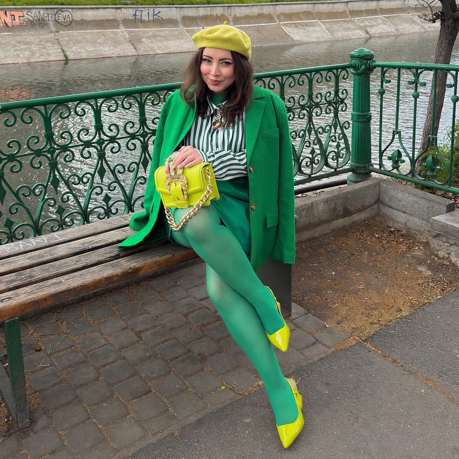 Sheer 30 Den Pantyhose - Craic