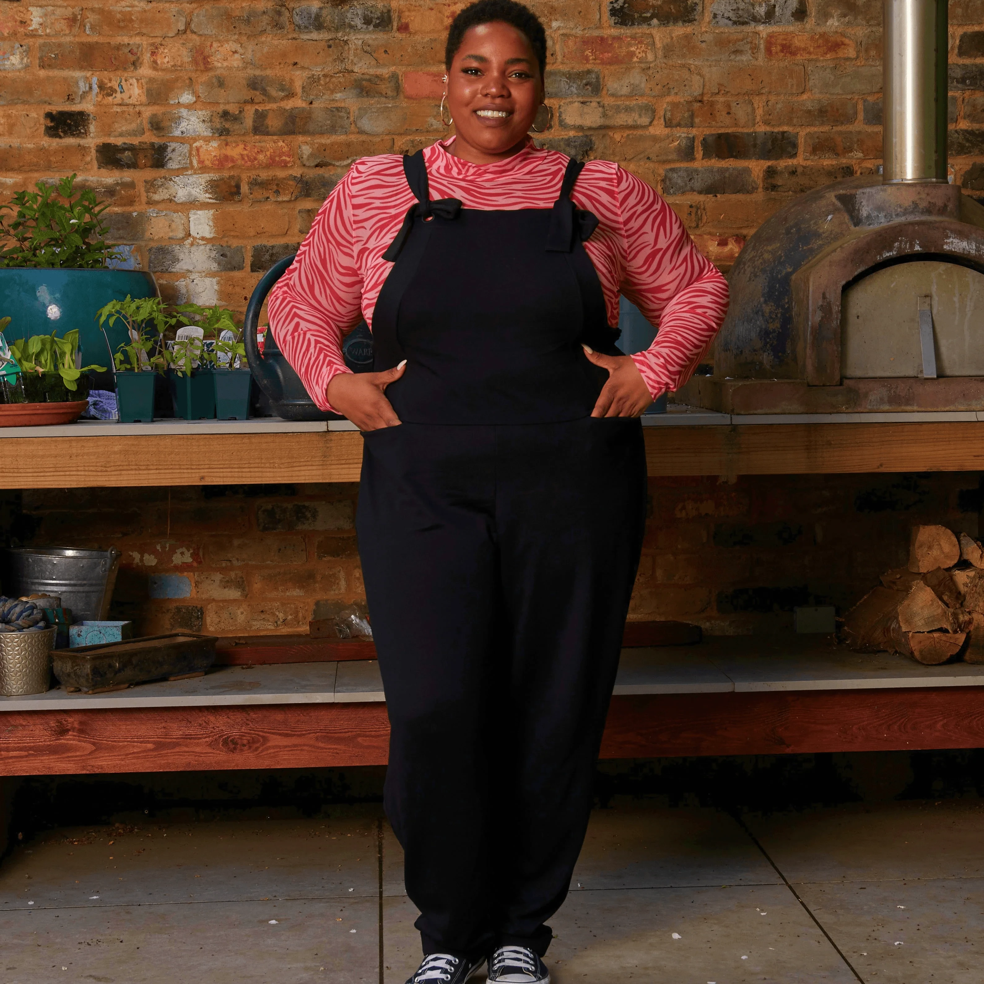 Snagaree Dungarees - Black 4 Snagaree Dungarees - Black